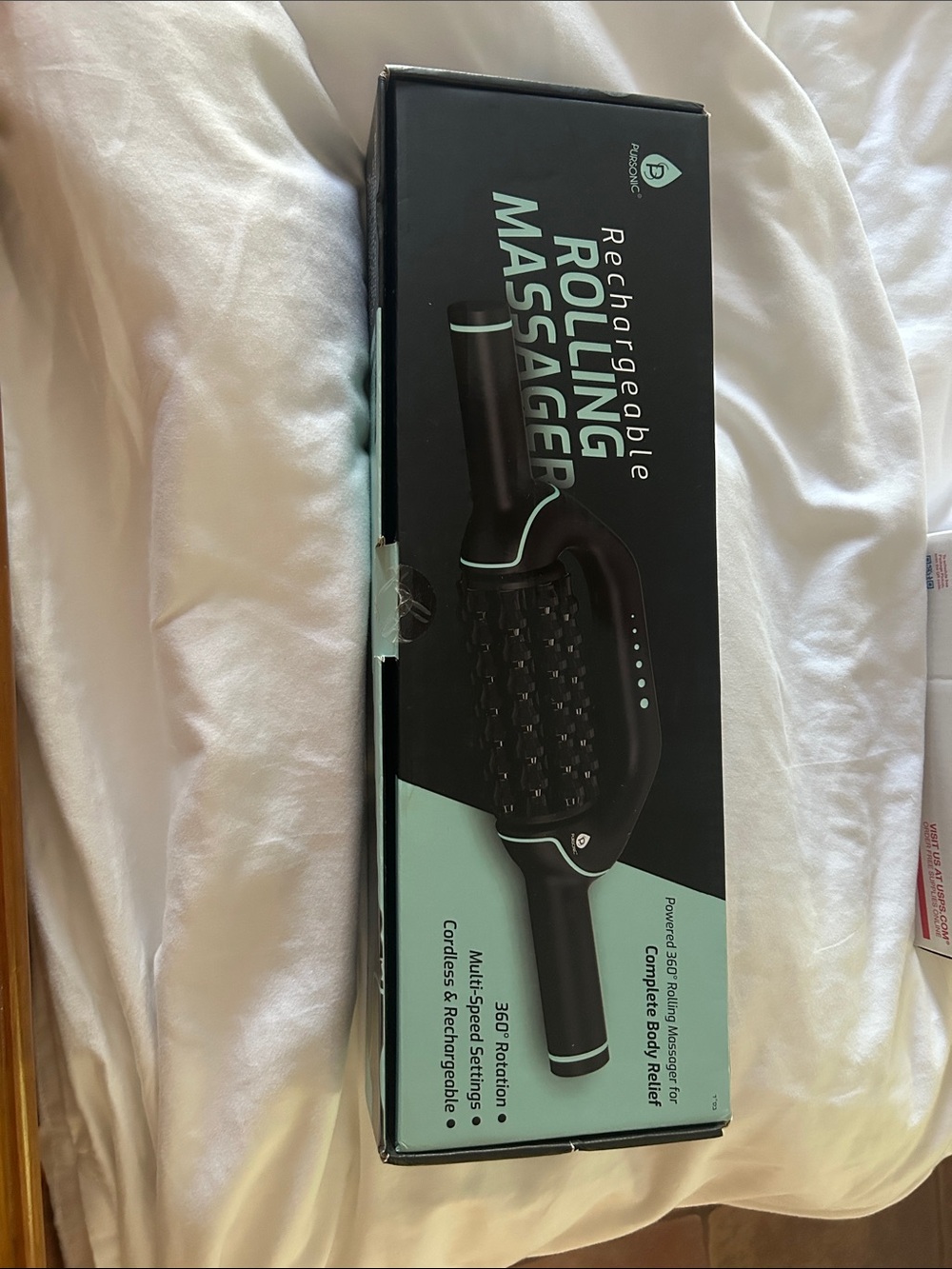 Rechargeable Rolling Massager - Black & Mint